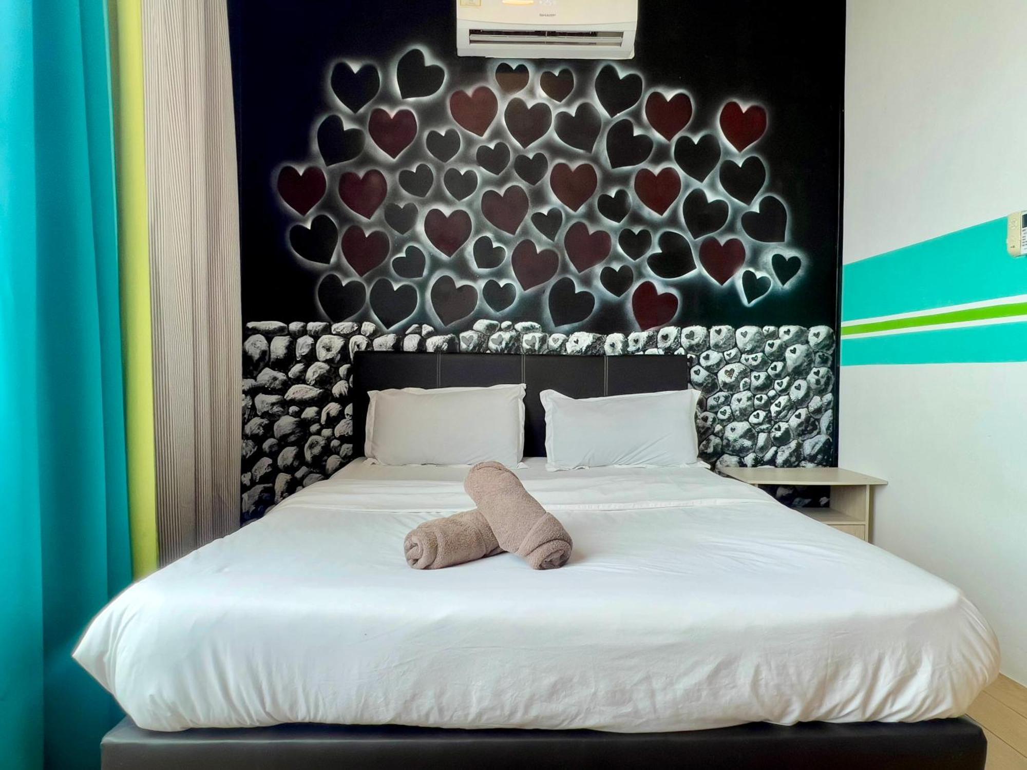 Hush Inn At Itcc Manhattan Suites 亞庇 外观 照片