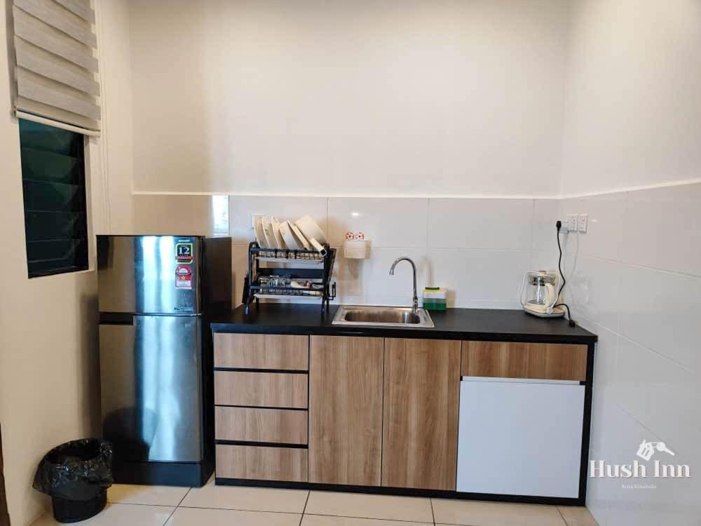 Hush Inn At Itcc Manhattan Suites 亞庇 外观 照片